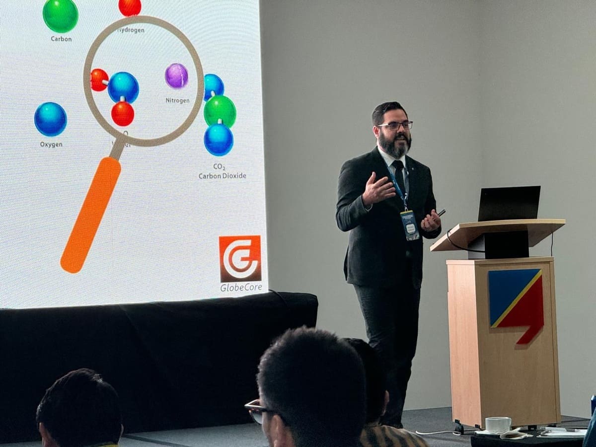 El Ingeniero de Servicio José Mora de GlobeCore Impartió Conferencias como Parte del Curso "Diagnóstico de Transformadores de Potencia"