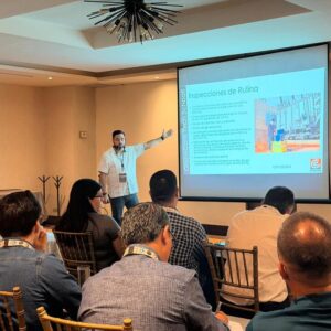 Representante de GlobeCore participó en el Seminario Internacional sobre Mantenimiento de Transformadores